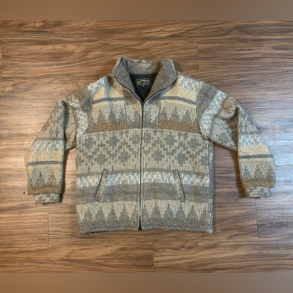 Woman’s Large Aztec Alpaca Baby Peruvian Full Zip Jacket